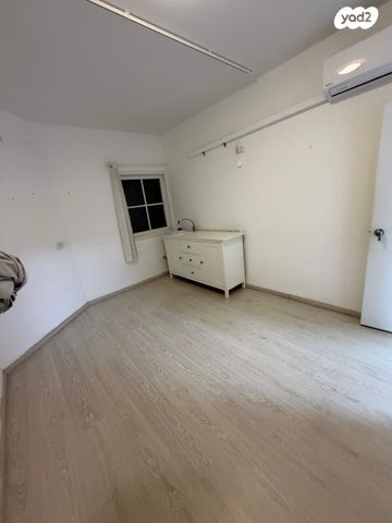 קליניקות, החורש 5, המושבה, בנימינה גבעת עדה