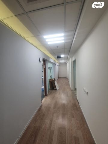 משרדים, ראול ולנברג 22, עתידים, אזור התעסוקה רמת החייל, תל אביב יפו