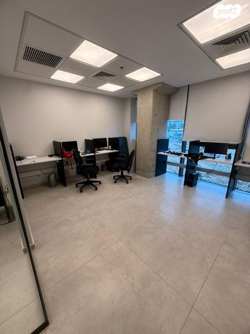 שדרות מנחם בגין 1