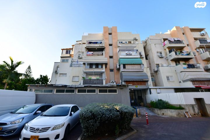 דירה, יוסף שכטר, הדר גנים, פתח תקווה