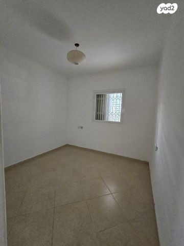 דירת גן, רמות הרכס, באר שבע