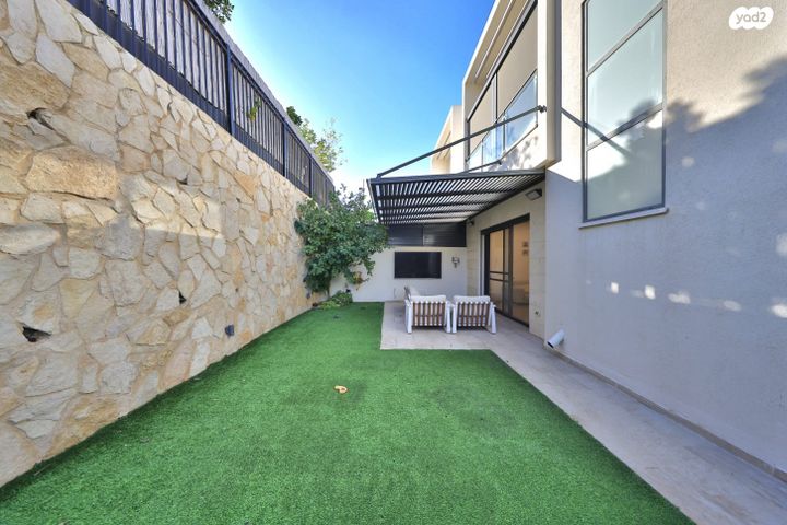 דו משפחתי, גבעת אלונים, קרית אתא