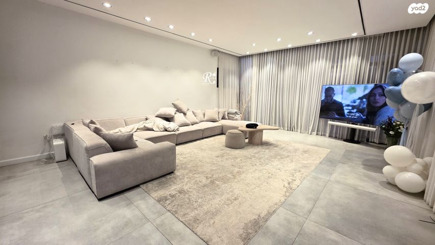 בית פרטי/ קוטג', סביון