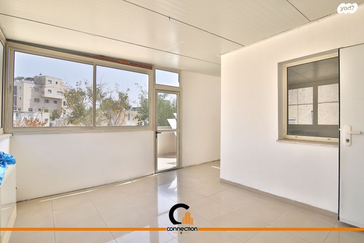 בית פרטי/ קוטג', הגפן 45, מרכז העיר, סביניה, הוותיקה, קרית ביאליק