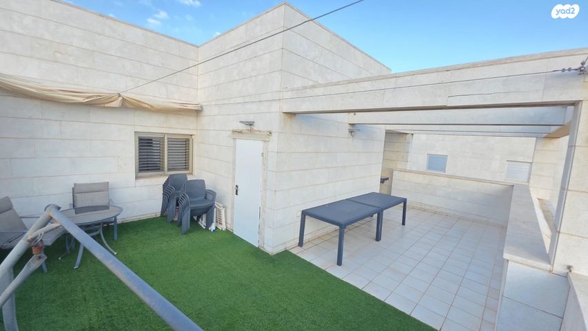 דופלקס, אלכסנדר סשה ארגוב 25, המשתלה, תל אביב יפו