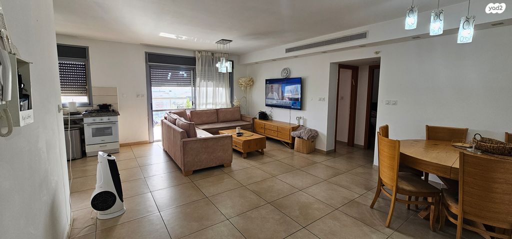 דירה, משה ברזני 23, הבנים, קרית גת