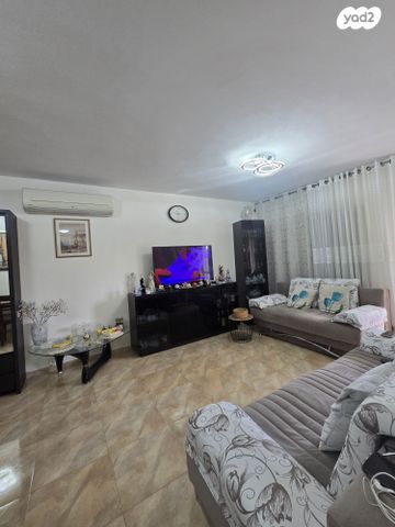 דירה, מאיר יערי, שכונה י"א, באר שבע