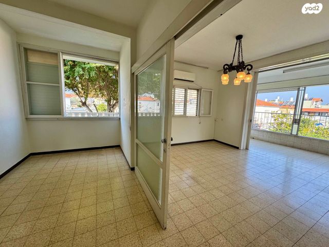 קיבוץ גלויות 