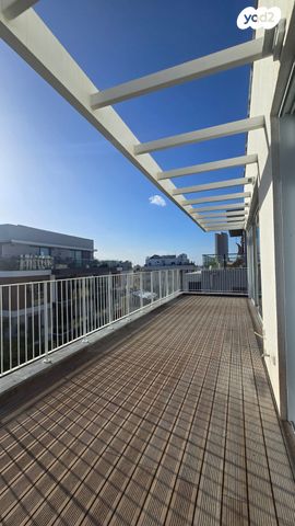 גג/ פנטהאוז, הקונגרס, נווה שאנן, תל אביב יפו