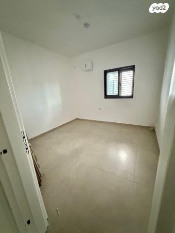 דירה, סמולנסקין 22, אחוזה, חיפה