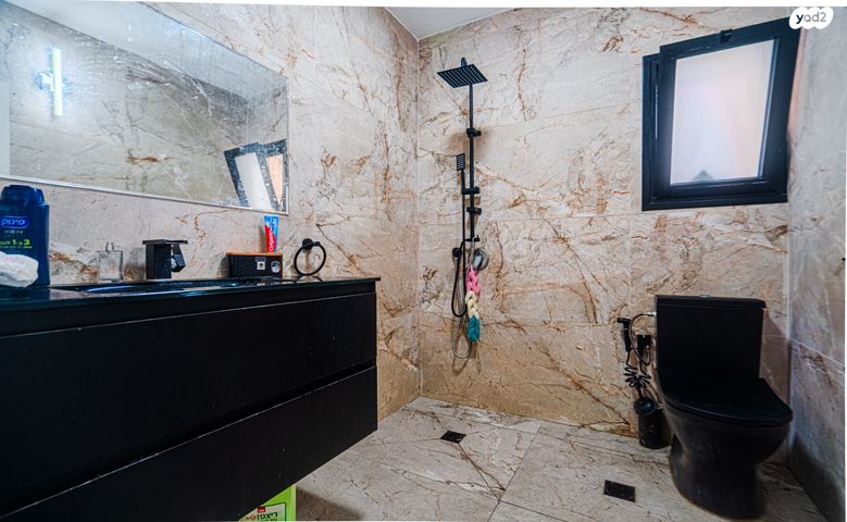 דירת גן, ברנע, אשקלון