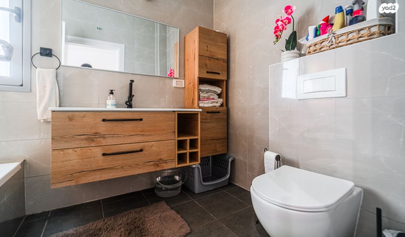 גג/ פנטהאוז, עיר היין, אשקלון