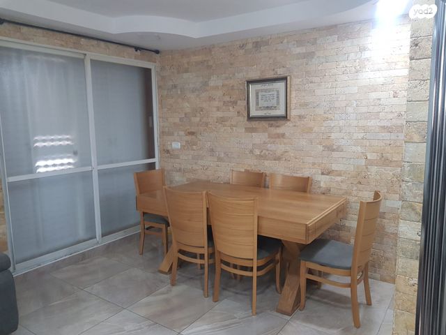 דירה, נחלת אשר, גבעת שרה, נהריה