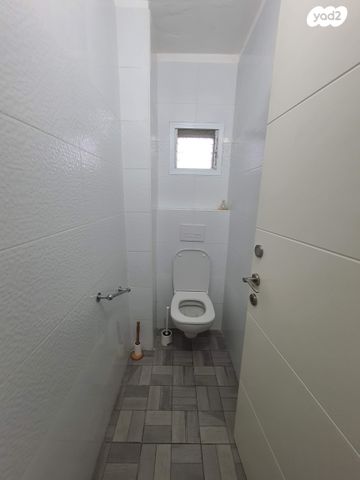 דירה, שדרות ירושלים, קרית ים ד', קרית ים