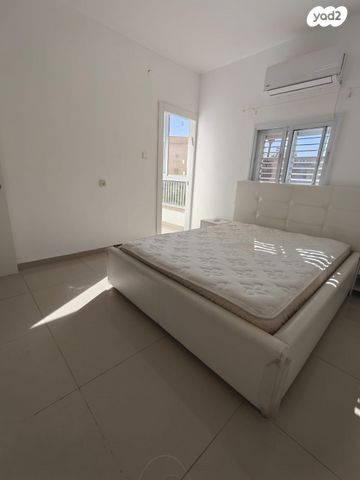 דירה, חיים נחמן ביאליק, באר שבע