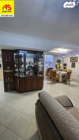 דופלקס, העצמאות, ההסתדרות, אור יהודה