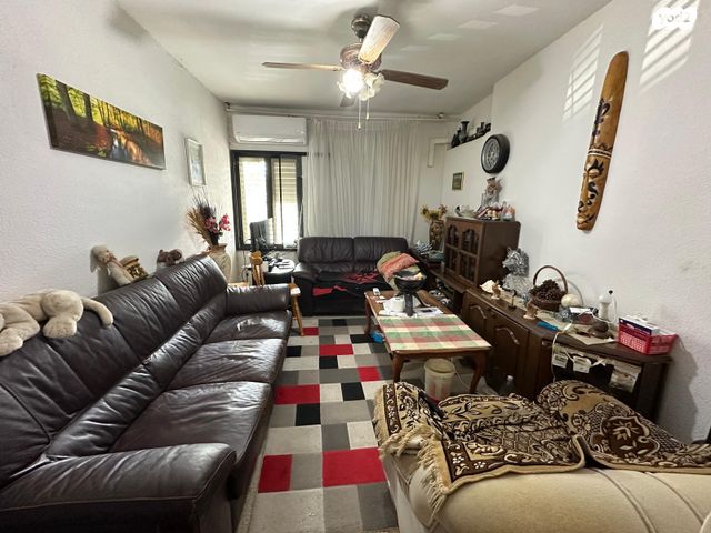 דירה, וייצמן, כהן, טירת כרמל