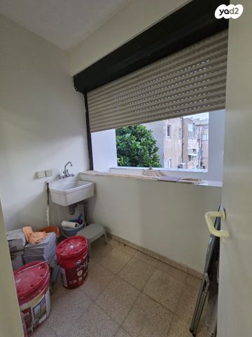 דירה, קרית יערים, רמת השרון