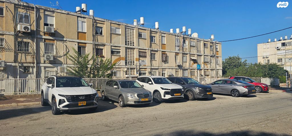 דירה, נחלת אשר, גבעת שרה, נהריה