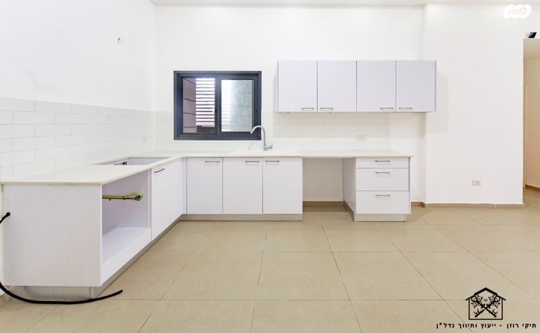 דירת גן, שמורת נחל בשור 19, אגמים, נתניה