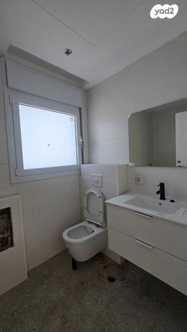 גג/ פנטהאוז, הקונגרס, נווה שאנן, תל אביב יפו