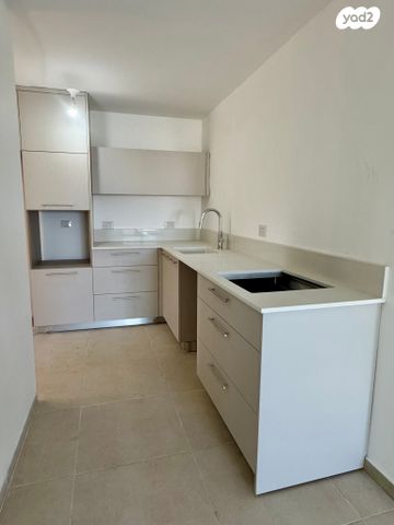 דירה, סומקן 10, יפו ד', גבעת התמרים, תל אביב יפו