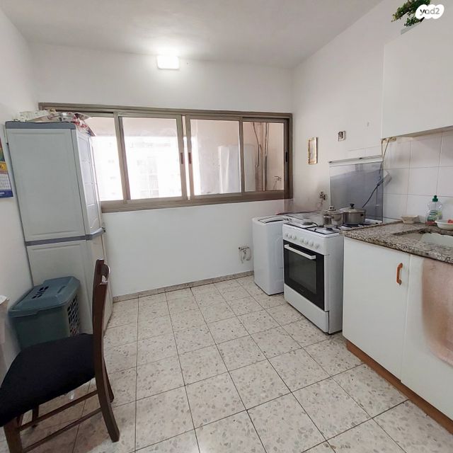 דירה, משה פורר 10, היובל, שרונה, רחובות