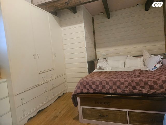 דו משפחתי, מעוז חיים