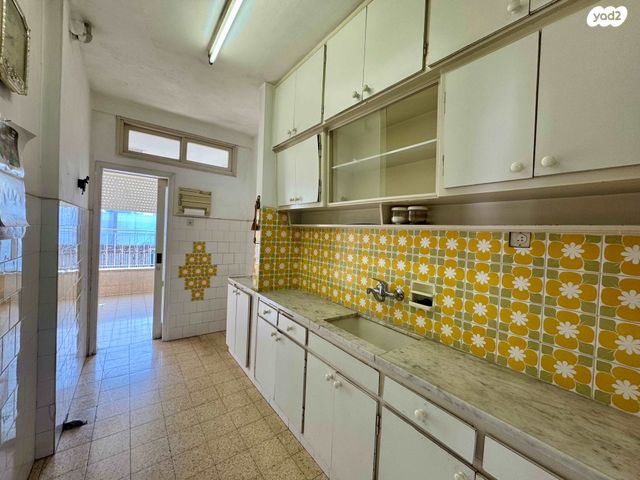 דירה, קיבוץ גלויות, ניצנה, בת ים