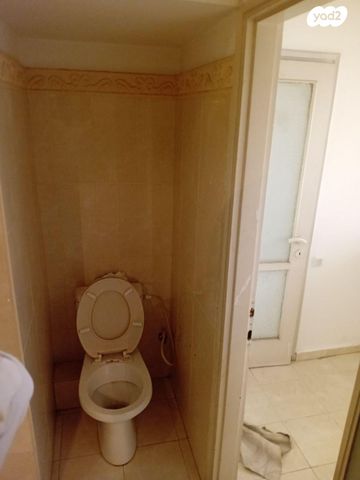 דירה, טרומפלדור, כפר גנים א, פתח תקווה