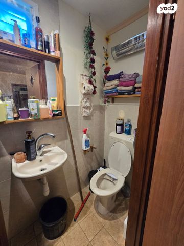 דירת גן, נווה עמל, הרצליה