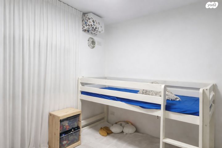 דו משפחתי, א.ד. גורדון, קרית אליעזר פרי, פתח תקווה