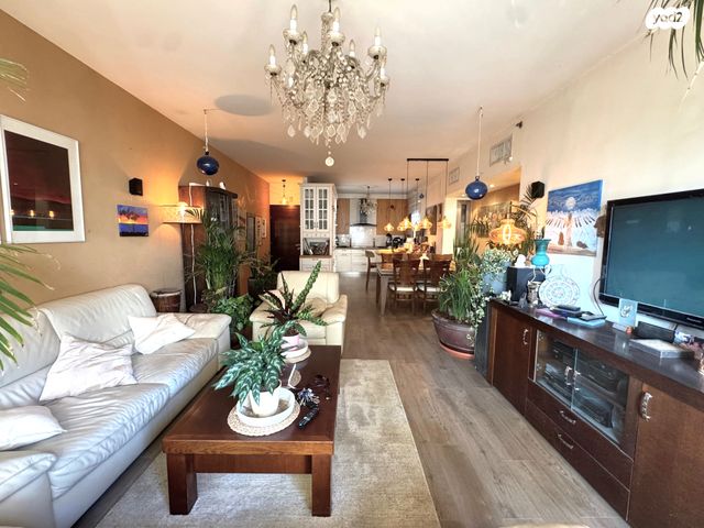 דירה, אביב, מגדיאל, הוד השרון