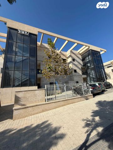 דירה, אריאל שרון, נווה שרון / שער העיר, נתיבות