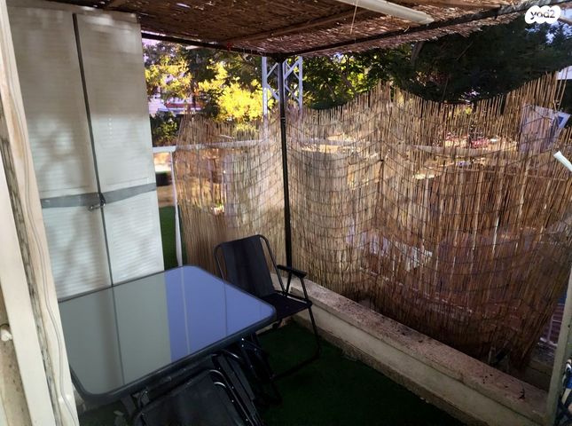 דירה, דרך הציונות, גבעת הסלעים, ראש העין