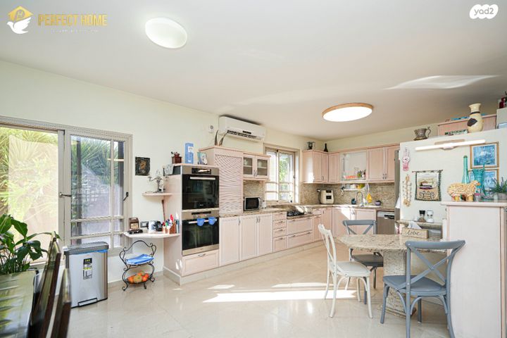 בית פרטי/ קוטג', שאר העיר, קדימה צורן