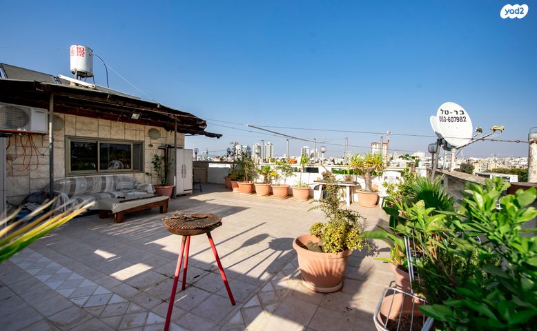 גג/ פנטהאוז, פרוג 11, רמת ורבר, פתח תקווה