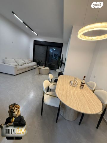 דירה, אריאל שרון, נווה שרון / שער העיר, נתיבות