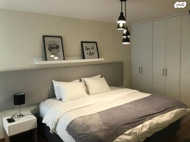 דו משפחתי, א.ד. גורדון, קרית אליעזר פרי, פתח תקווה