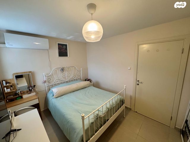 דירה, האילן, מנחם בגין, עכו