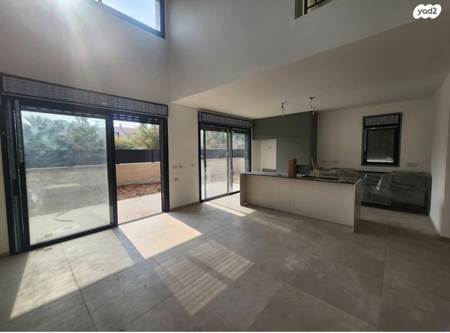 דירת גן, גדרה