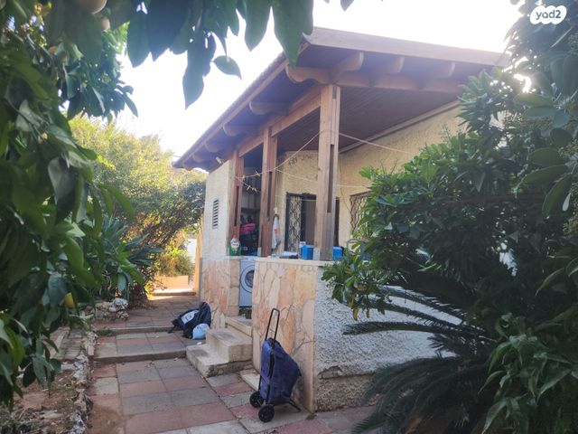 בית פרטי/ קוטג', מסדה, קרית מטלון, פתח תקווה