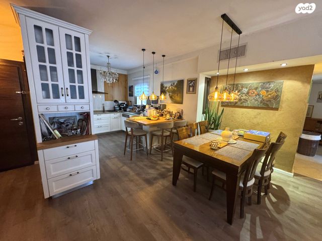 דירה, אביב, מגדיאל, הוד השרון