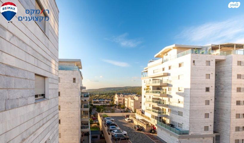 דירה, שער הגיא, יקנעם עילית