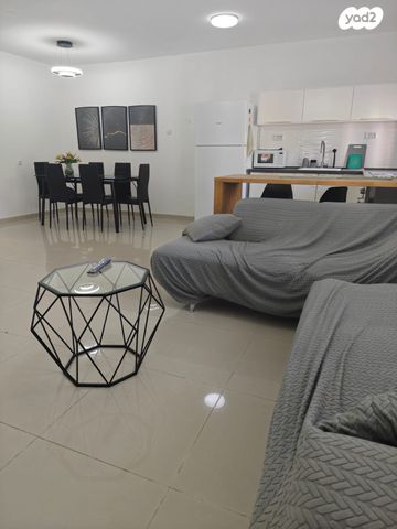 דירה, חיים נחמן ביאליק, באר שבע