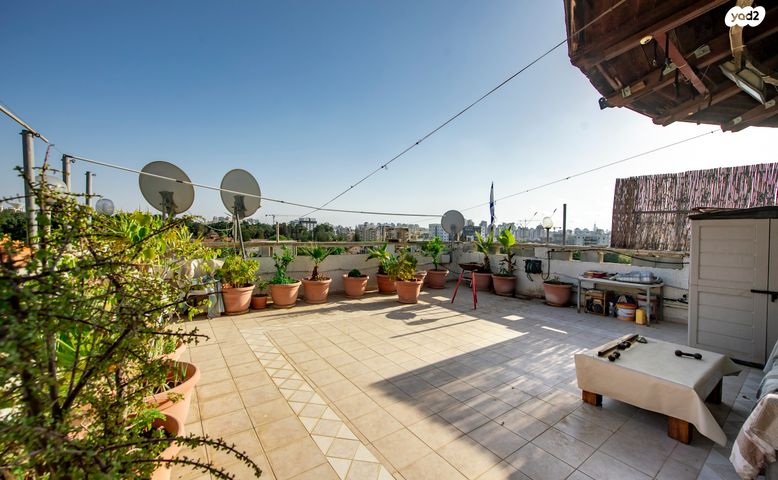 גג/ פנטהאוז, פרוג 11, רמת ורבר, פתח תקווה