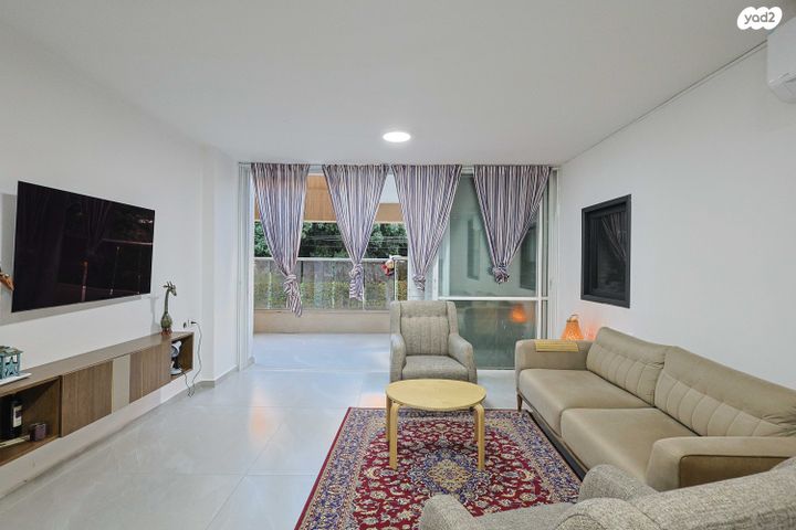 דירה, הגאולה, רמתיים, הוד השרון