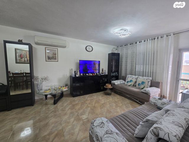 דירה, מאיר יערי, שכונה י"א, באר שבע