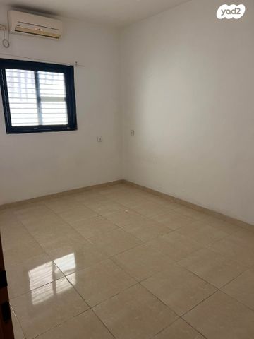 דירה, יריחו, קרית שרת מערב, חולון