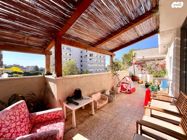 גג/ פנטהאוז